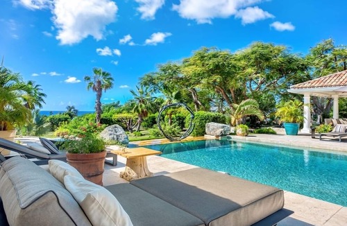 Les Terres Basses Villa | Villa La Pinta | Near Ocean - Located in Wonderful Terres Basses with Private Pool