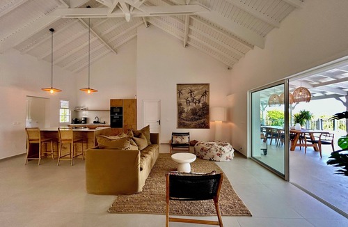 Les Terres Basses Villa | Villa Les Oliviers - Elegance & Serenity