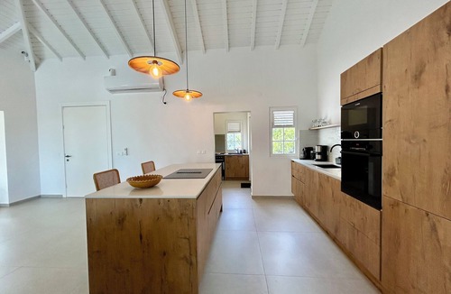 Les Terres Basses Villa | Villa Les Oliviers - Elegance & Serenity