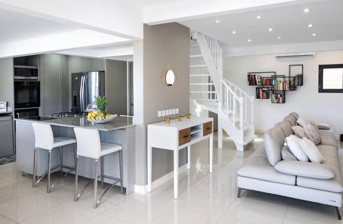 Orient Bay Villa | Villa Z’Abricot – Spacious Family Villa with Recreational Amenities Near Orient Bay, St. Martin