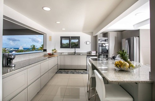 Orient Bay Villa | Villa Z’Abricot – Spacious Family Villa with Recreational Amenities Near Orient Bay, St. Martin
