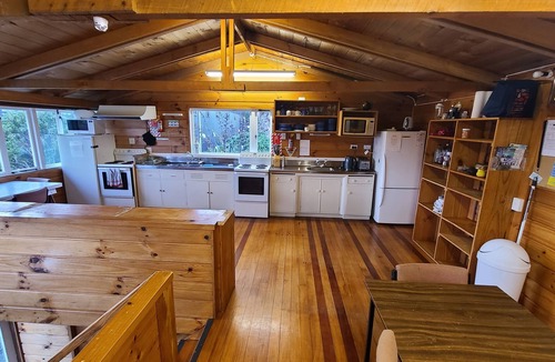 National Park Village Cabin | Waimarino Adventure Lodge - Great for Large groups.