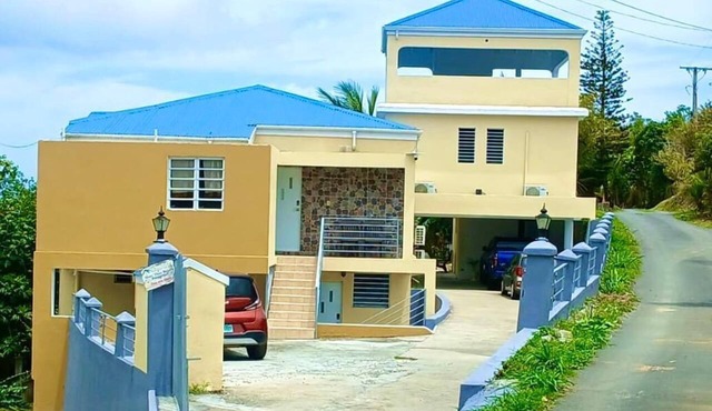 #1/3 One Bedroom in Shared 3-Bedrooms Apartment, splendid sea view in Tortola