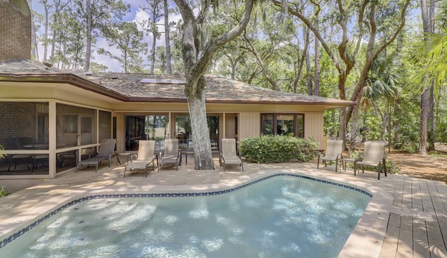 2 Willow Oak | 3 Bedroom Home | Pool | Golf Course View | STR #28007 in Hilton Head Island