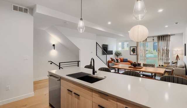 3BR/3.5BA Rooftop Home + Private Flat | Tennyson in Denver