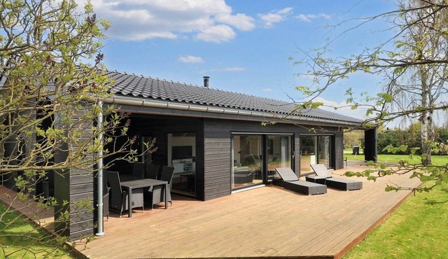 8 person holiday home in Hadsund-By Traum in Hadsund