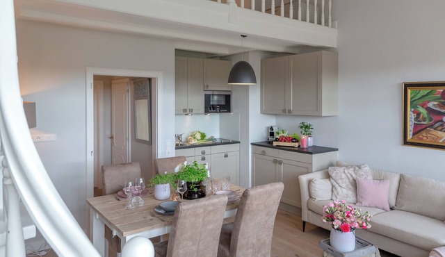 A dreamlike nest for your vacation - Birdie in picturesque Keitum. in Keitum / Sylt