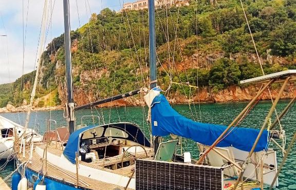 A night on a yacht in Pylos