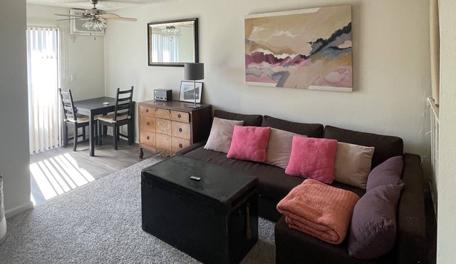 Amazing and functional apartment in best location of Los Angeles. in West Hollywood