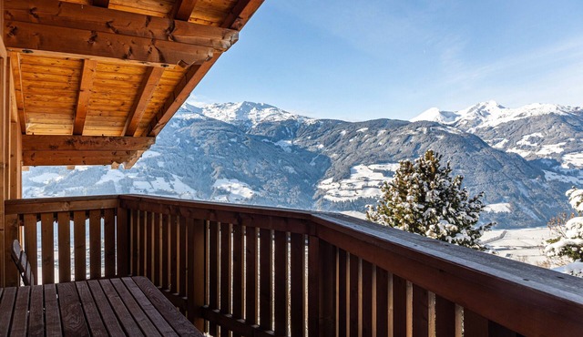 Apartment "Kellerjoch" with Mountain View, Wi-Fi & Balcony in Gattererberg