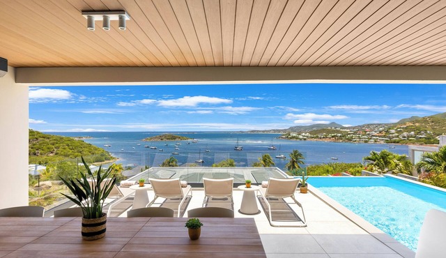 AURÉLIO SKY VIEW ST. BARTHÉLÉMY, PINEL, AND CUL DE SAC BAY