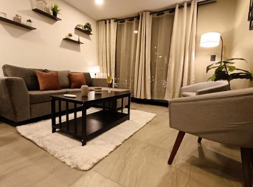 Basento Deluxe Apartment with parking pool gym padel in Irapuato