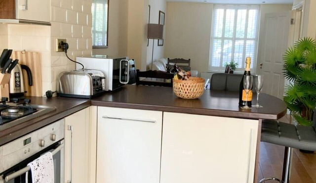 Battersea Wharf is a large 3 bedroom townhouse in Battersea in Greater London