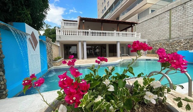 Beachfront House in Magdalena