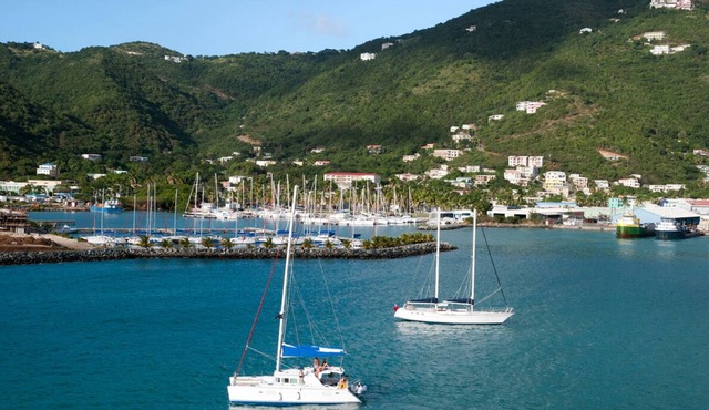 Caribbean Dream: Sun-soaked Sailing Adventure from Tortola, Islas Vírgenes Británicas in Road Town