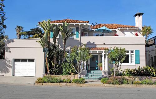 Casa Azzurra in Santa Barbara