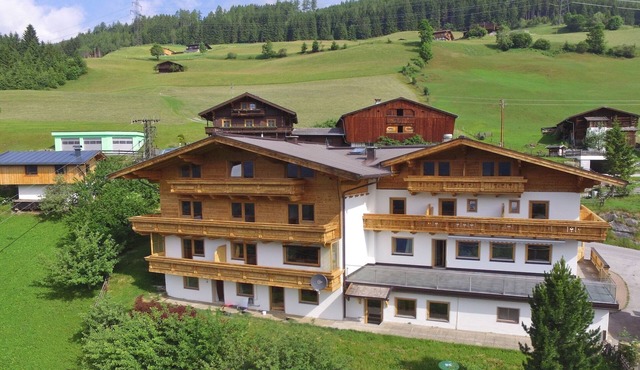 Chalet in Wald near Zillertal Arena in Wald-Königsleiten