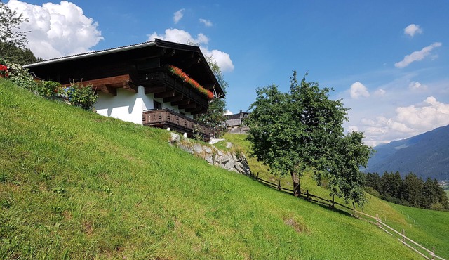 Chalet Mühlberg, Detached near the ski areas Wildkogel and Kitzbühel Alps. in Bramberg am Wildkogel
