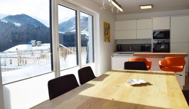 Charming holiday home with whirlpool in Strassen