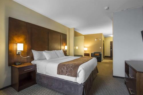 Comfort Suites in Saskatoon