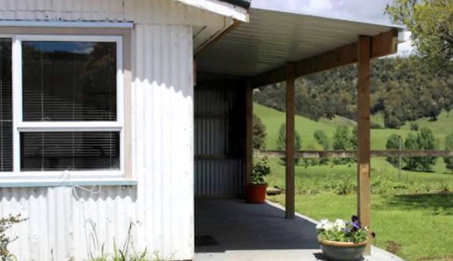 Cozy Cottage near Tongariro National Park on New Zealand's North Island in Raetihi