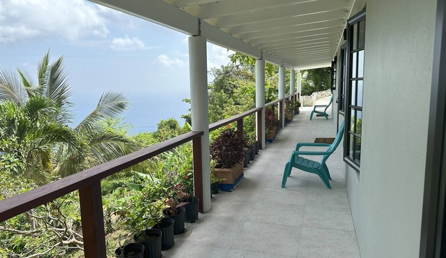 Family Friendly, centrally located - modern & spacious 2 bed 2 bath retreat. in Tortola
