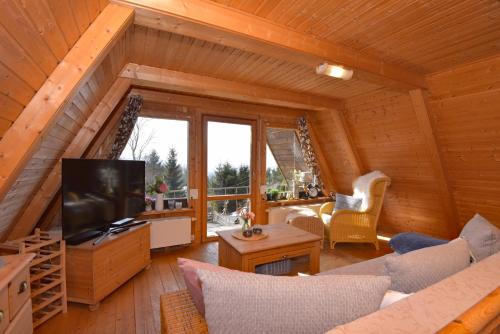 Finnhütte im Herzen des Thüringer Wald/Haus Alwin in Heidersbach