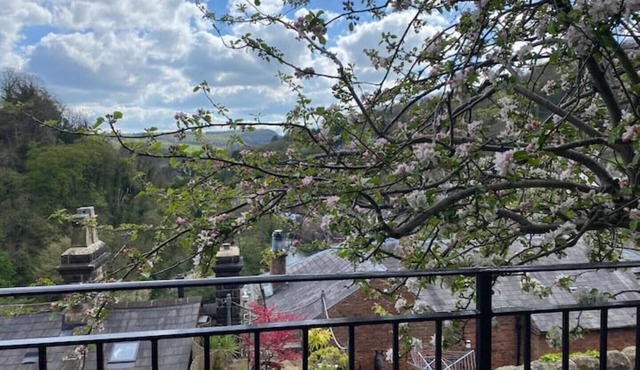 Heritage cottage with stunning views in Matlock Bath