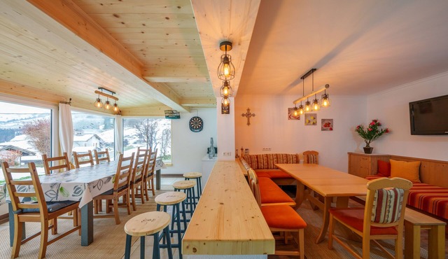 Holiday apartment for up to 8 people! No dogs! in Tux