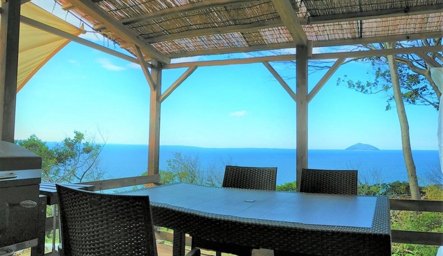 Independent private space site Enjoy charcoal BBQ while looking out at the sea Airconditioned ten/Itoshima Fukuoka in Itoshima