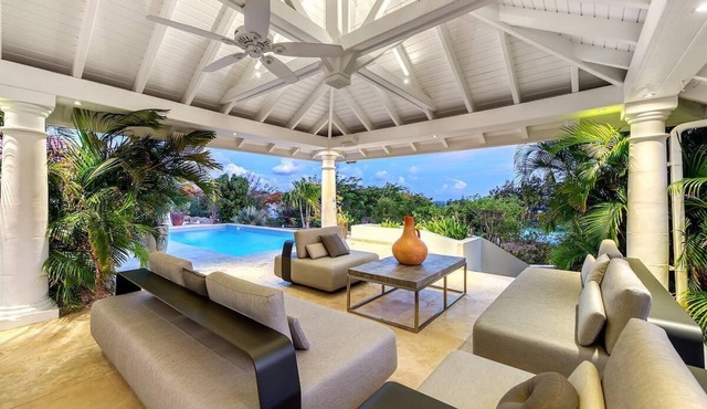 La Nina Charming Creole Style Villa