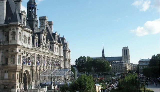 Lafayette 75 M2 in Paris