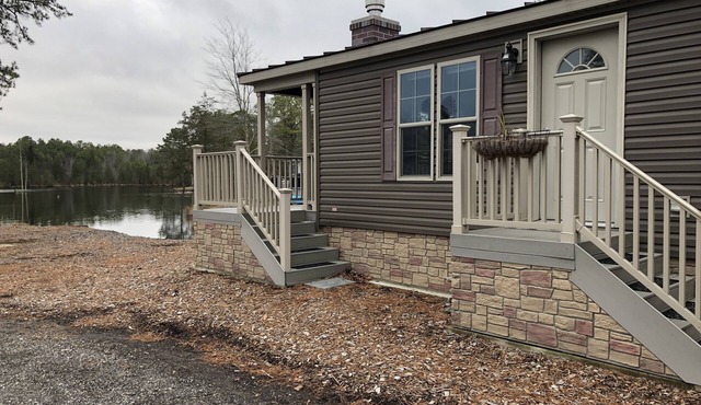 Lakeside Paradise birds serenade tranquility warm fireplace pet &family friendly in Galloway