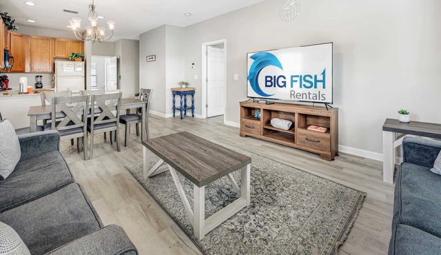 Large 3BR Private Condo,Pool,Tennis,Great Location in Myrtle Beach