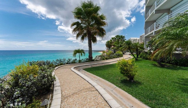 Lowlands Cozy 1-bedroom condo in delightful Cupecoy with Sea View in Lowlands