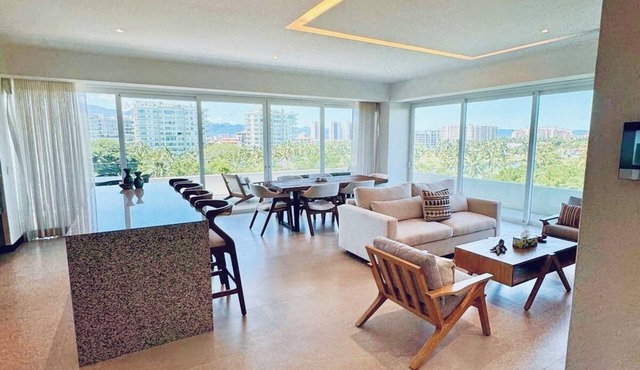 Luxury Retreat, VGolf. Marina Vallarta. in Puerto Vallarta