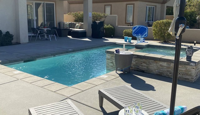 Modern Private Pool in Golf Course Community in Cathedral City