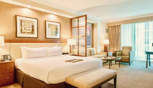 No Resort Fee | Balcony Strip Views, Pools & Parking in Las Vegas