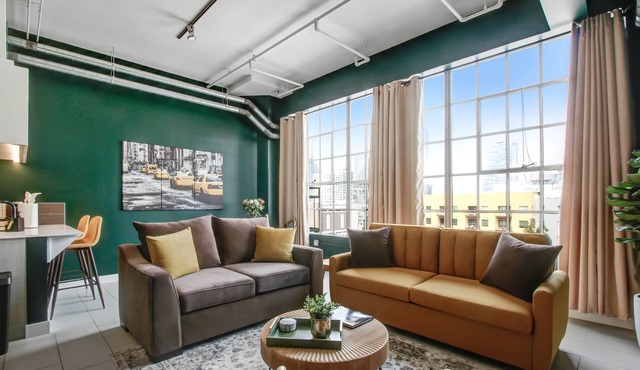 NYC-Style Loft with Rooftop Pool and Free Parking! in Los Angeles