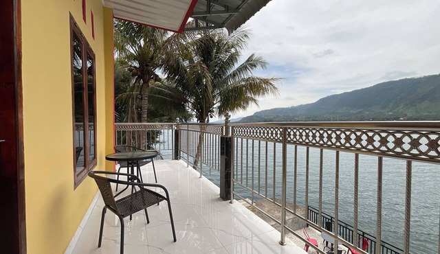 Penginapan Mafir in Samosir