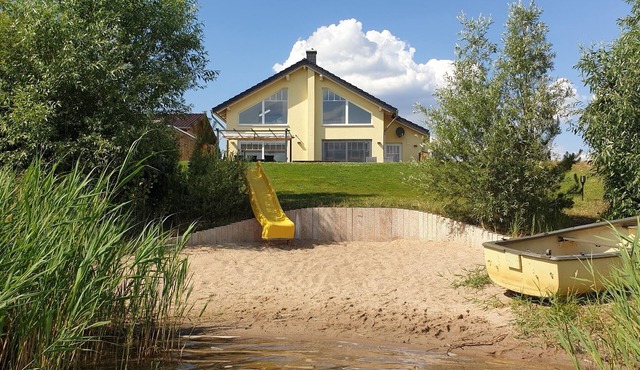 Private beach! NEW villa "Cloudless" with fireplace and sauna right on the beach in Löbnitz