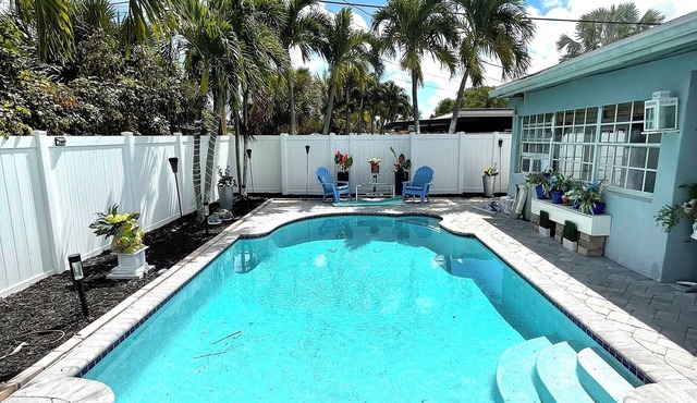 Private guest suite minutes from beaches, Wilton Dr. center of Ft. Lauderdale! in Oakland Park