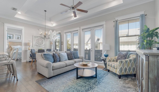Prominence 2bd 2ba Sleeps 6 GOLF CART 4 Bikes Near Beach Lg Pool “Big Chill” in Inlet Beach