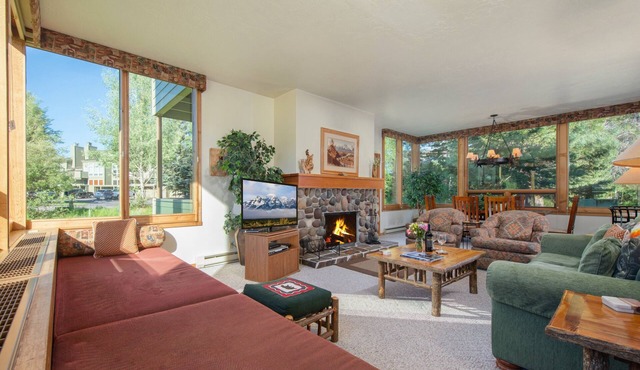 RMR: Lupine 1914 Condo in The Aspens/Wilson,WY in Wilson
