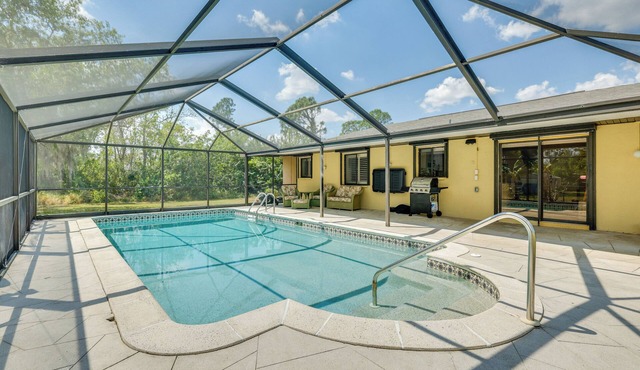 Saltwater Pool & Lanai: Lehigh Acres Escape! in Lehigh Acres