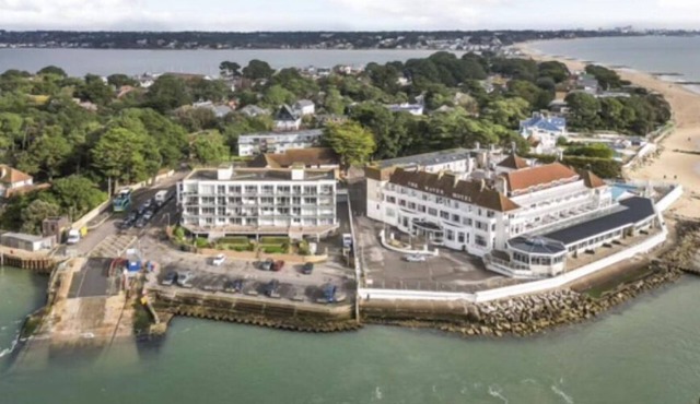 Sandbanks waterfront flat with panoramic views over Poole Harbour in Poole