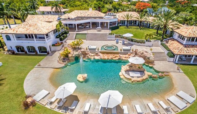 Sandyline Private Paradise Resort Style Villa in Saint Martin