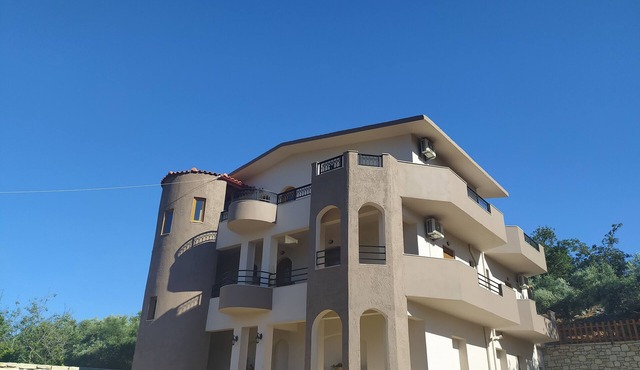 spacious apartment, Cretan Village, close to the sea, ideal spot to explore Crete in Rethymnon