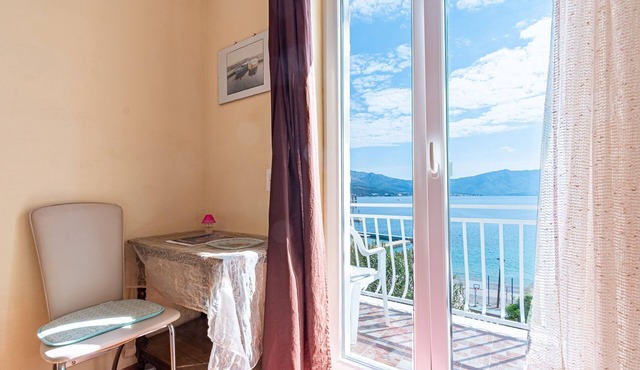 Studio flat with balcony and sea view Korčula (AS-10051-a) in Korcula