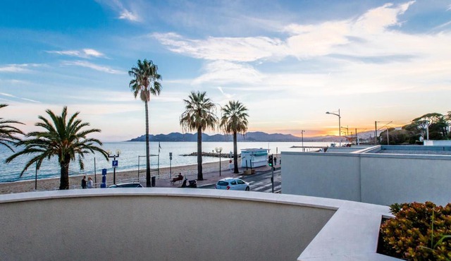 Sunny Beach Resort by Connexion in Cannes